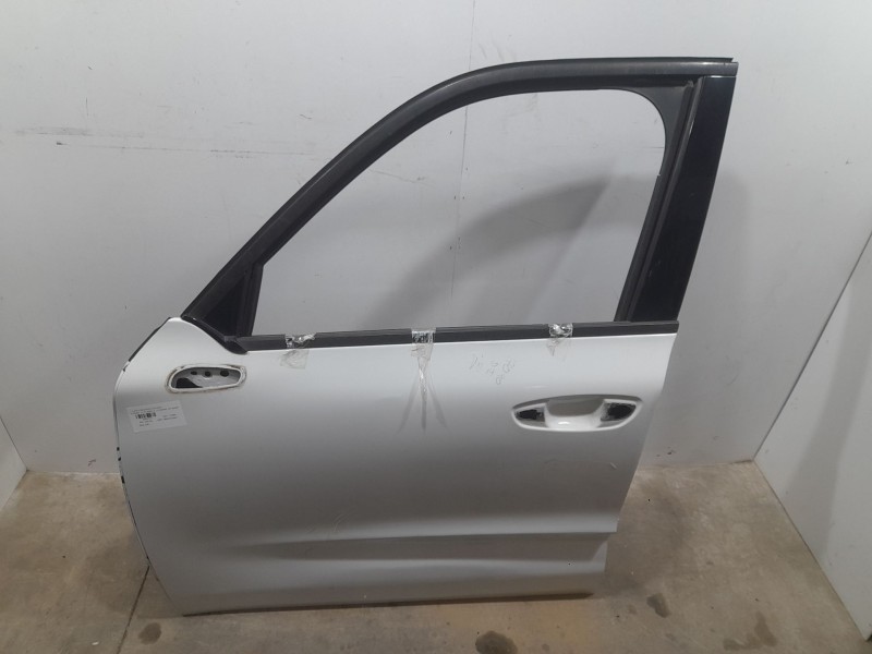Recambio de puerta delantera izquierda para citroën c4 picasso ii 1.6 bluehdi 120 referencia OEM IAM 9801572680  