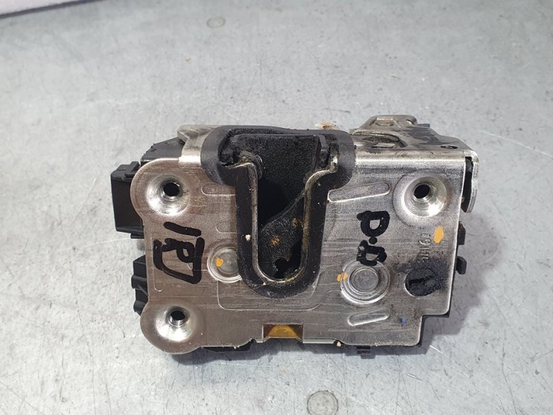 Recambio de cerradura puerta delantera derecha para volkswagen polo advance referencia OEM IAM SIN REF  2 PINES