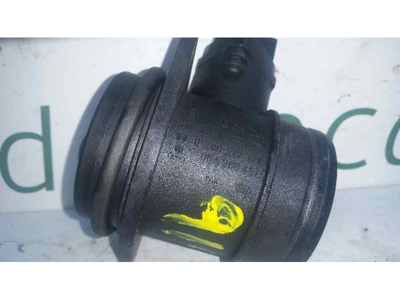Recambio de caudalimetro para volkswagen golf iv berlina (1j1) highline referencia OEM IAM 0280217121 06A906461 BOSCH