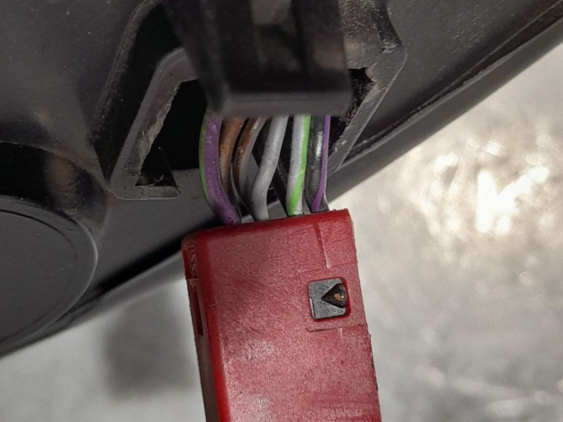 Recambio de retrovisor derecho para fiat tipo ii (356) sedan easy referencia OEM IAM 7356565930E  ELECTRICO 7 CABLES