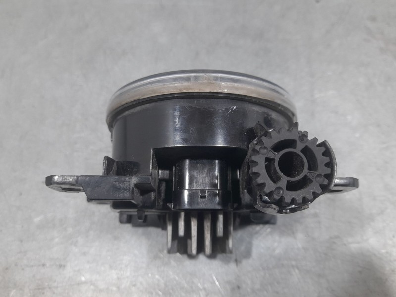 Recambio de faro antiniebla derecho para peugeot 2008 ii (ud_, us_, uy_, uj_, ur_, uc_) 1.2 puretech 130 referencia OEM IAM 9826