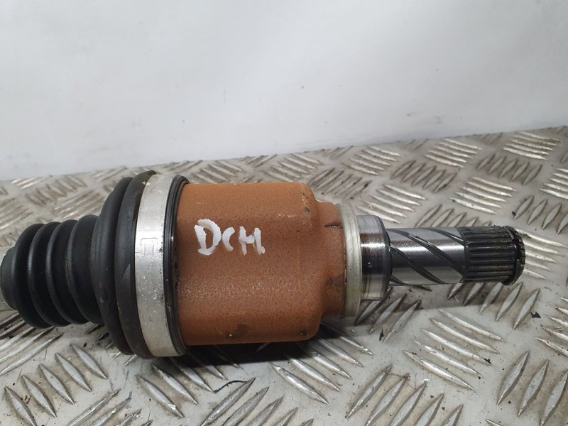 Recambio de transmision delantera derecha para dacia sandero stepway referencia OEM IAM 391007857R  