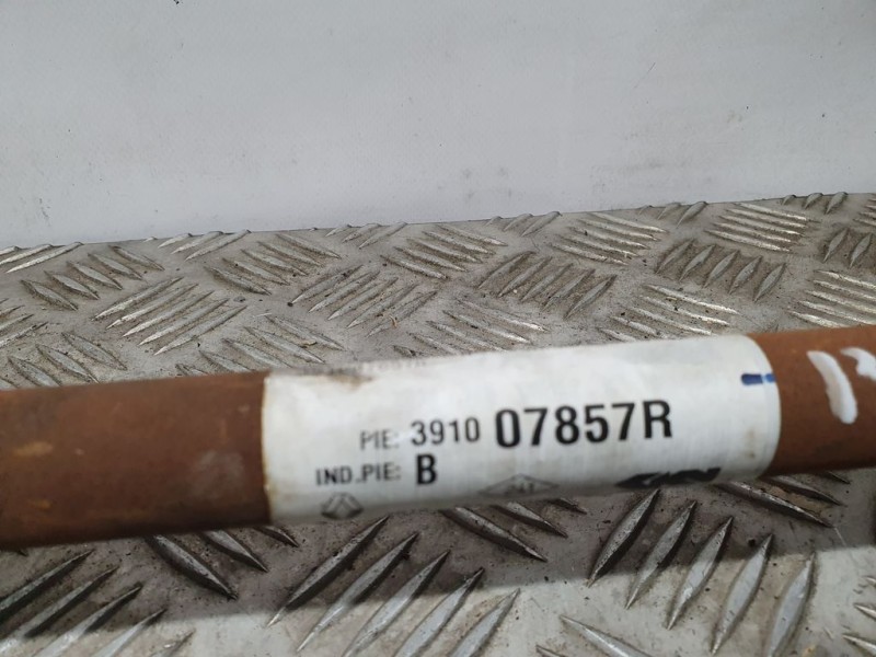 Recambio de transmision delantera derecha para dacia sandero stepway referencia OEM IAM 391007857R  