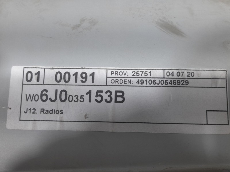Recambio de sistema audio / radio cd para seat ibiza (6j5) reference referencia OEM IAM 6J0035153B 8157648215366 BLAQUPUNKT