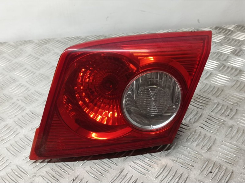 Recambio de piloto trasero derecho para chevrolet lacetti 2.0 diesel cat referencia OEM IAM   INTERIOR SIN REFERENCIA