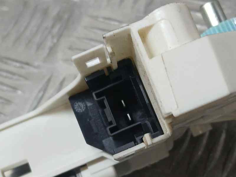 Recambio de motor elevalunas trasero derecho para audi a4 ber. (b8) básico referencia OEM IAM 8K0959812A 1101919813201 BROSE