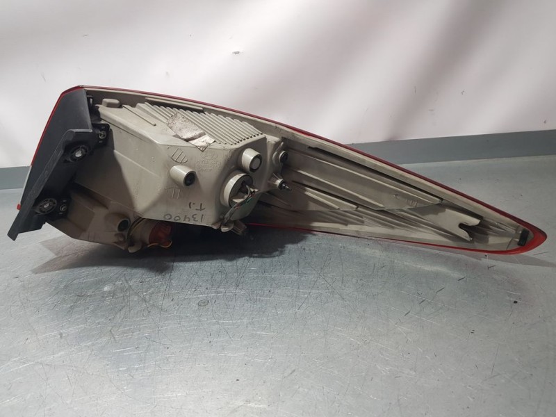 Recambio de piloto trasero izquierdo para hyundai ix35 comfort 2wd referencia OEM IAM 92401Y000  EXTERIOR