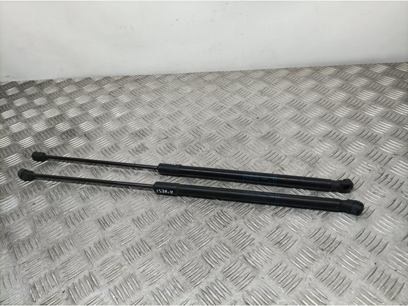 Recambio de amortiguadores maletero / porton para opel corsa e edition referencia OEM IAM 39089133  PAREJA