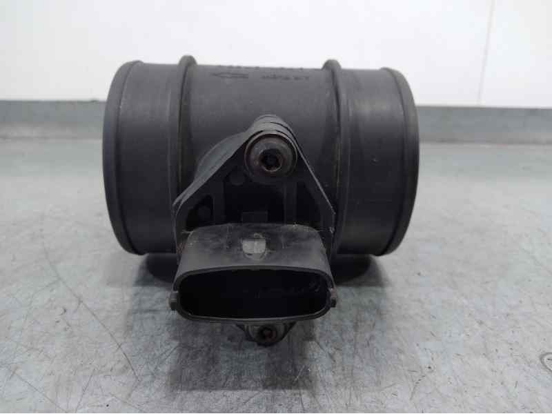 Recambio de caudalimetro para opel meriva cosmo referencia OEM IAM 55350047  BOSCH