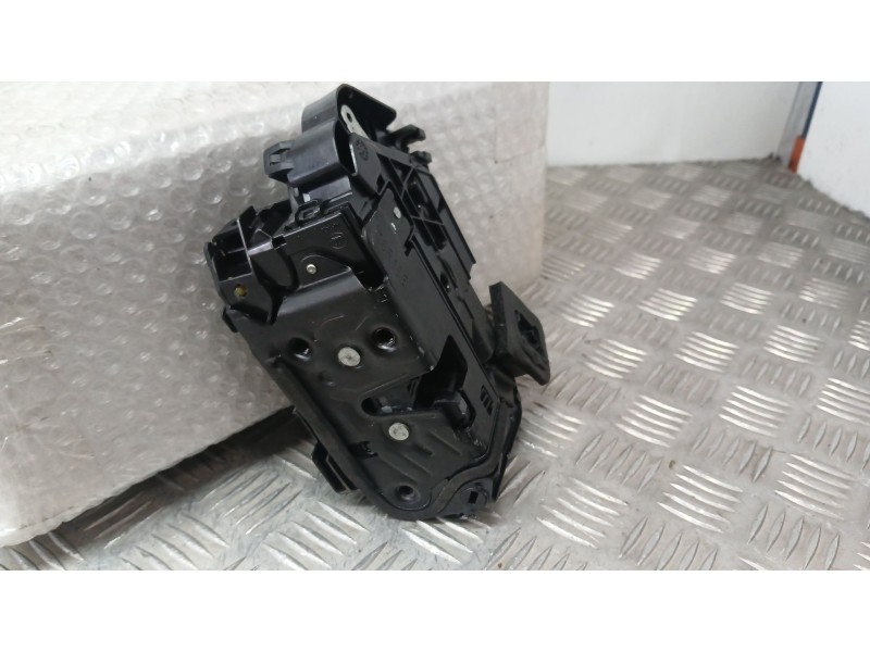 Recambio de cerradura puerta delantera derecha para volkswagen tiguan (ad1, ax1) 1.4 tsi referencia OEM IAM 5NB837016C  