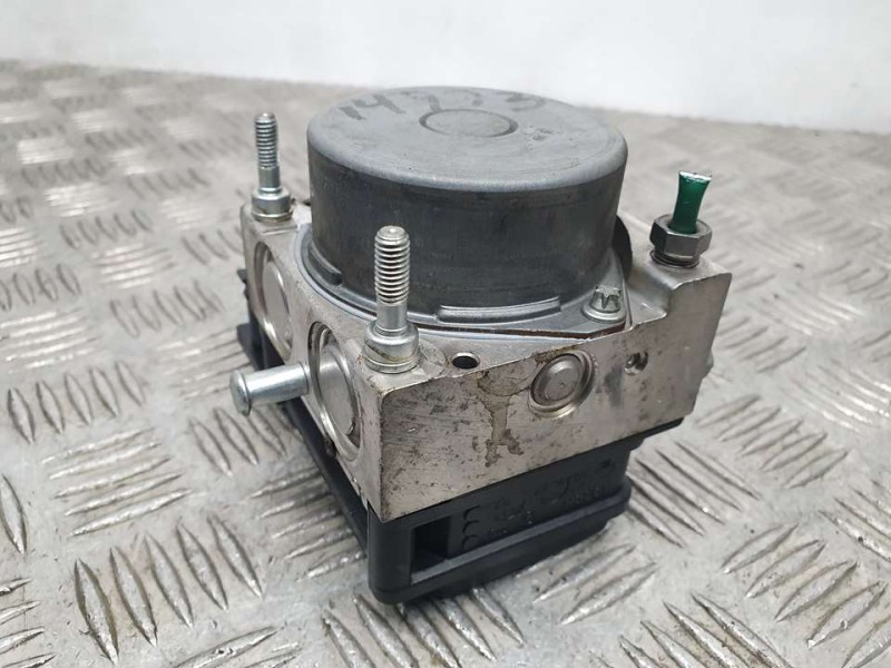 Recambio de abs para dacia sandero básico referencia OEM IAM 8200756095 0265232198 BOSCH