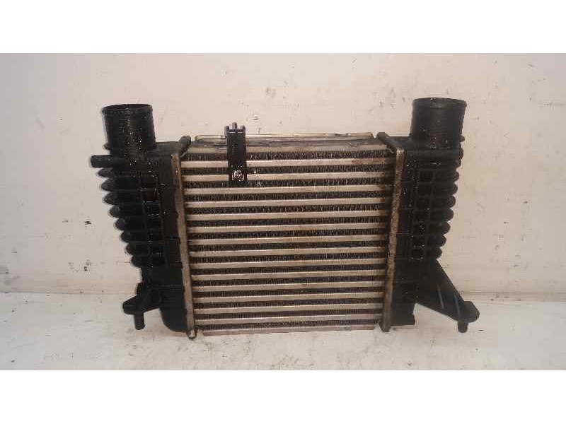 Recambio de intercooler para renault modus confort dynamique referencia OEM IAM 880591TC 8200471888B VALEO