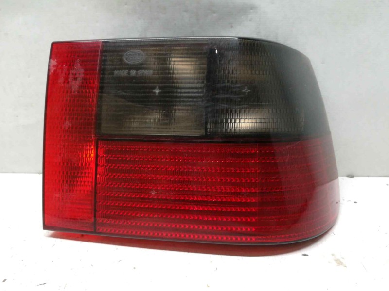 Recambio de piloto trasero derecho para seat ibiza (6k) básico referencia OEM IAM   