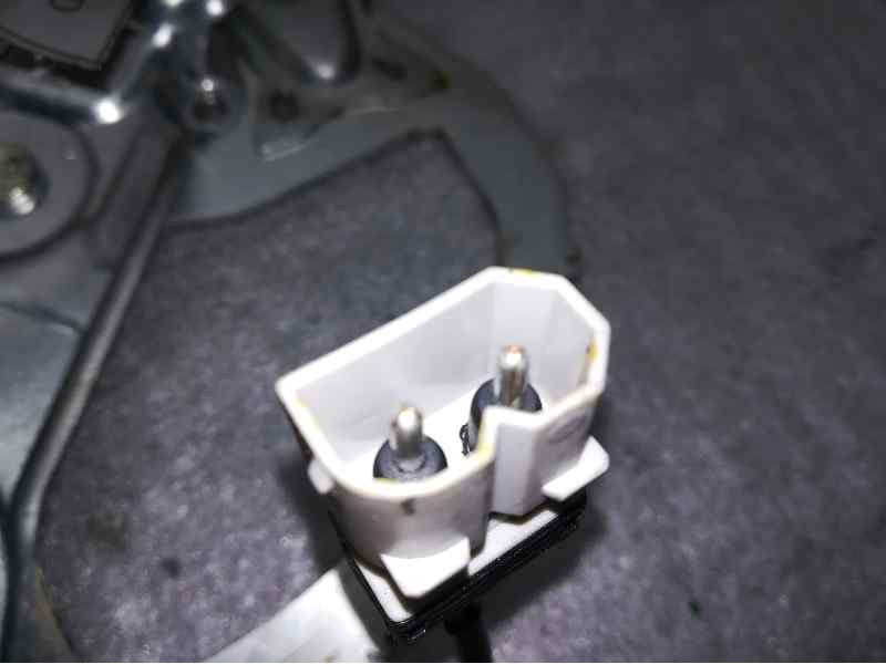 Recambio de elevalunas delantero derecho para bmw serie 5 berlina (e34) 2.0 cat referencia OEM IAM 0130821192 2 PINS 