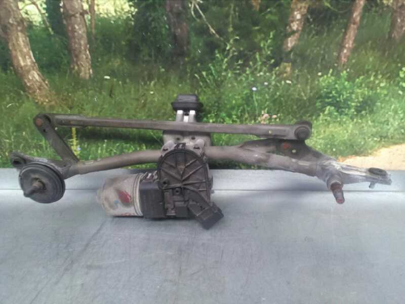 Recambio de motor limpia delantero para citroën berlingo cuadro sx referencia OEM IAM 390241621  BOSCH