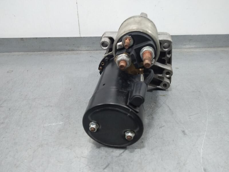 Recambio de motor arranque para peugeot partner kasten l1 referencia OEM IAM 8ea011610181  hella