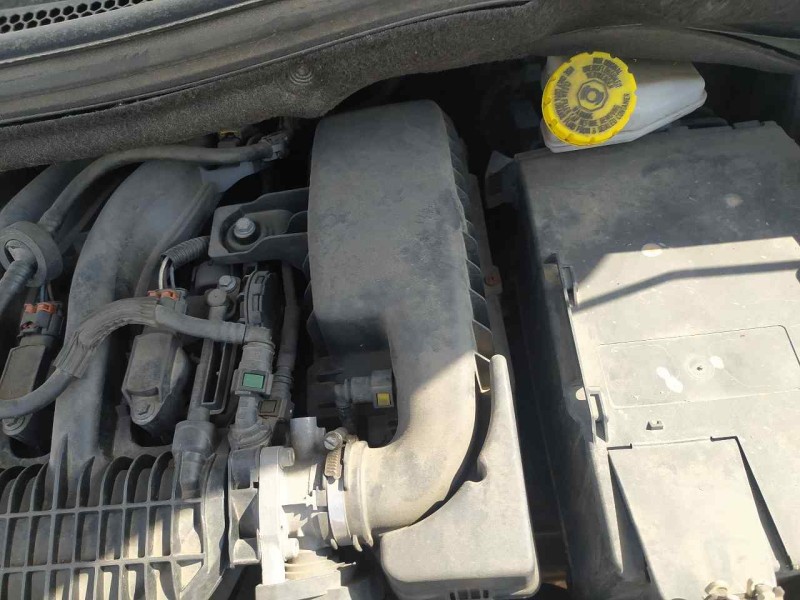Recambio de carcasa filtro aire para peugeot 208 signature referencia OEM IAM 9813534180  