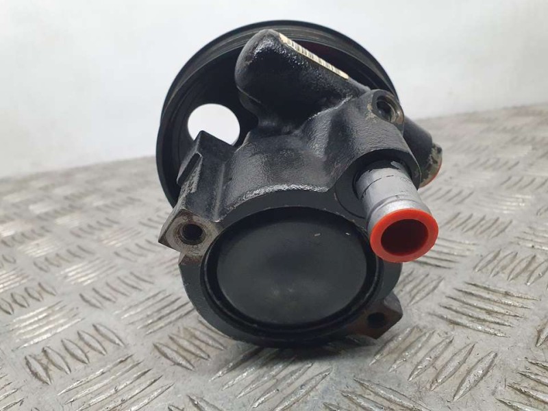 Recambio de bomba direccion para dacia sandero básico referencia OEM IAM 8200888505A 26146329 