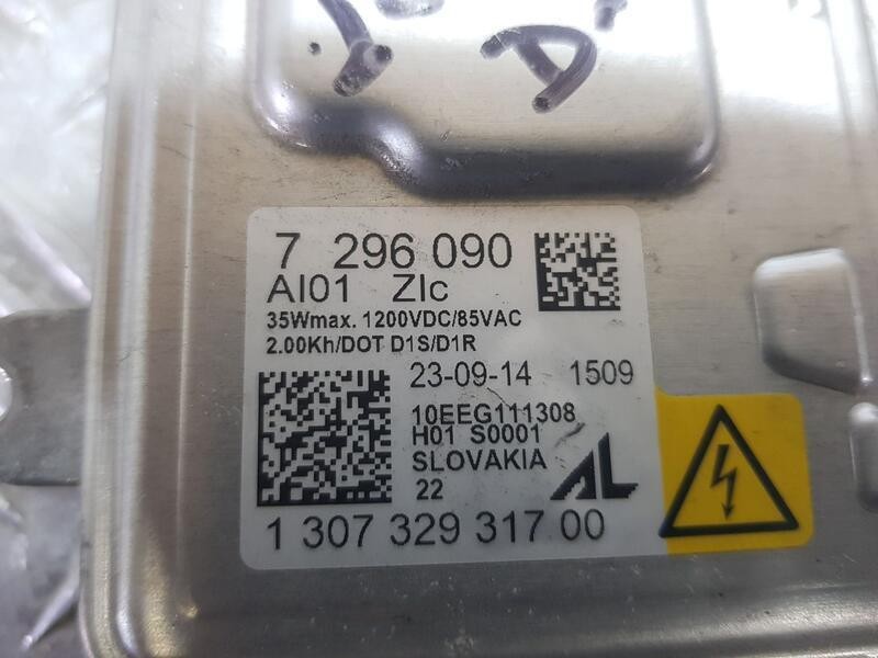 Recambio de centralita faros xenon para bmw serie 3 lim. (f30) 318 d referencia OEM IAM 7296090 DERECHO 