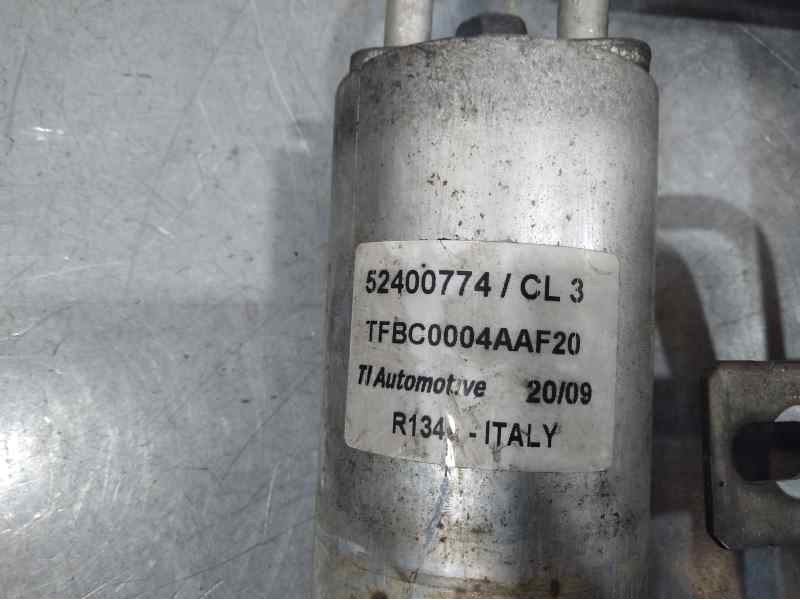 Recambio de condensador / radiador aire acondicionado para opel meriva cosmo referencia OEM IAM 52400774  