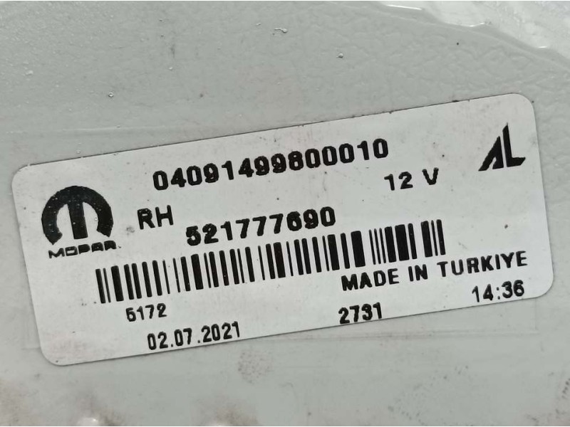 Recambio de piloto delantero derecho para jeep renegade longitude 4x2 referencia OEM IAM 521777690 04091499800010 MOPAR