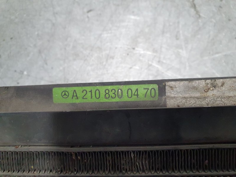 Recambio de condensador / radiador aire acondicionado para mercedes-benz clase e (w210) berlina diesel 320 cdi (210.026) referen