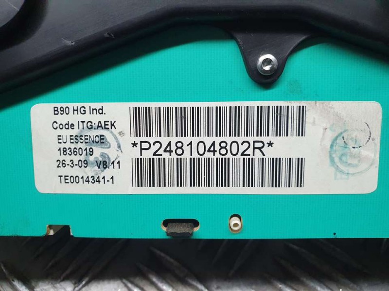 Recambio de cuadro instrumentos para dacia sandero básico referencia OEM IAM 248104802R 1836019 