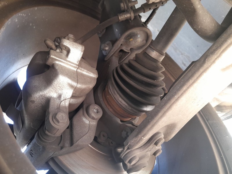 Recambio de mangueta delantera derecha para peugeot 2008 ii (ud_, us_, uy_, uj_, ur_, uc_) 1.2 puretech 130 referencia OEM IAM 9