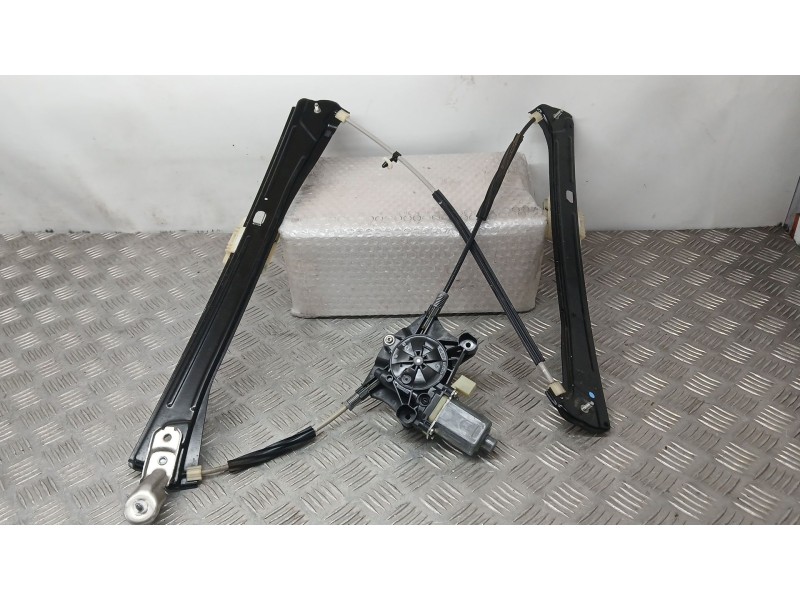 Recambio de elevalunas delantero derecho para volkswagen tiguan (ad1, ax1) 1.4 tsi referencia OEM IAM 5NA837462A  