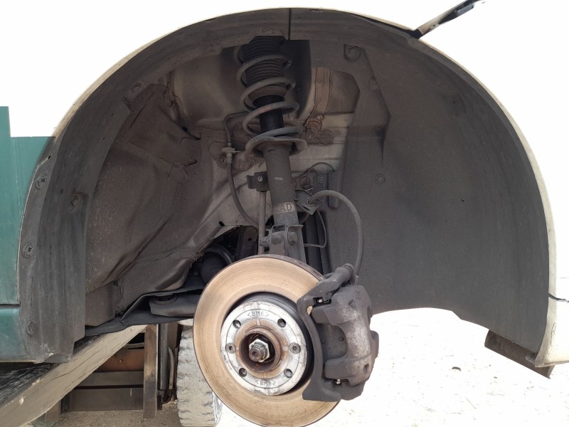 Recambio de plastico pase rueda del. dch. para nissan micra v (k14) 1.0 referencia OEM IAM 638405FB0A  