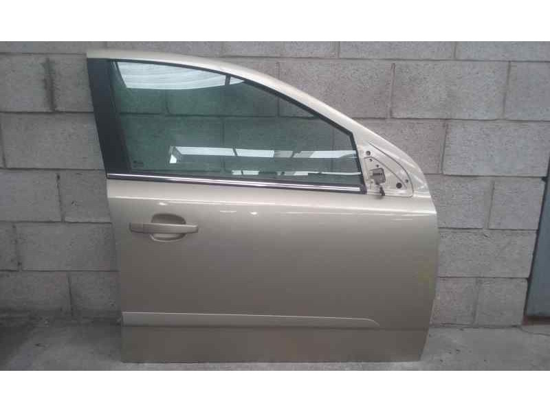 Recambio de puerta delantera derecha para opel astra h berlina cosmo referencia OEM IAM   
