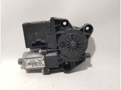 MOTOR ELEVALUNAS TRASERO DERECHO 827303178R 915947200 BROSE