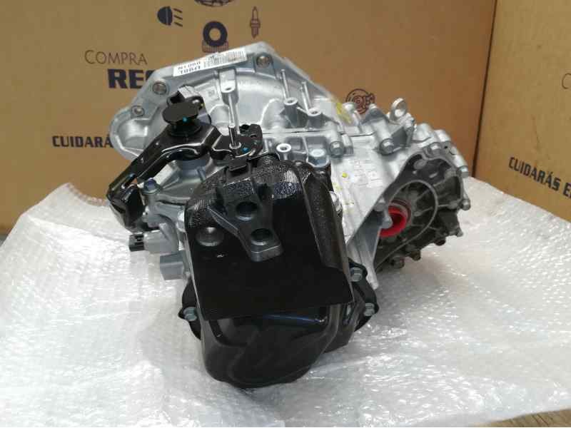 Recambio de caja cambios para kia rio referencia OEM IAM THW5R U98L  001447 5VELOCIDADES