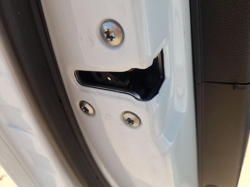 Recambio de cerradura puerta delantera izquierda para hyundai ix35 (lm, el, elh) 2.0 referencia OEM IAM 813102Y000  