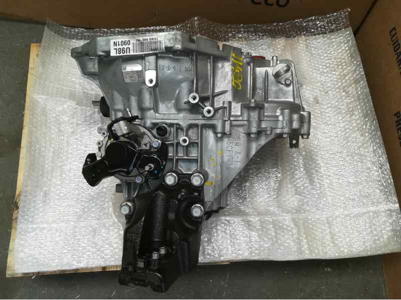 Recambio de caja cambios para kia rio referencia OEM IAM THW5R U98L  001447 5VELOCIDADES