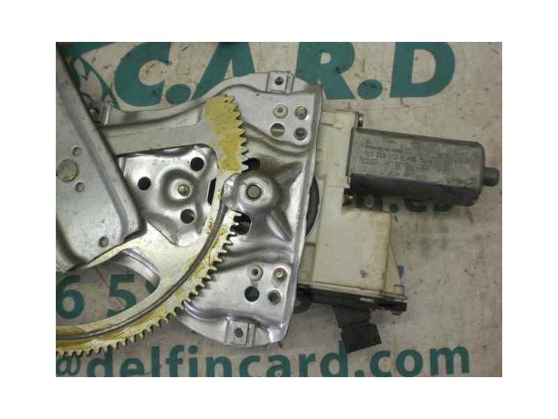 Recambio de elevalunas delantero derecho para toyota corolla (e12) 1.6 linea luna berlina referencia OEM IAM 6981002130  