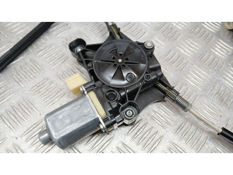 Recambio de elevalunas delantero izquierdo para volkswagen tiguan (ad1, ax1) 1.4 tsi referencia OEM IAM 5NA837461A ELECTRICO 2 P