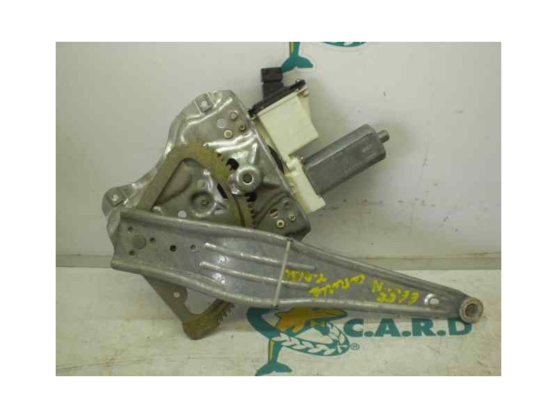 Recambio de elevalunas trasero derecho para toyota corolla (e12) 1.6 linea luna berlina referencia OEM IAM 6983002090  