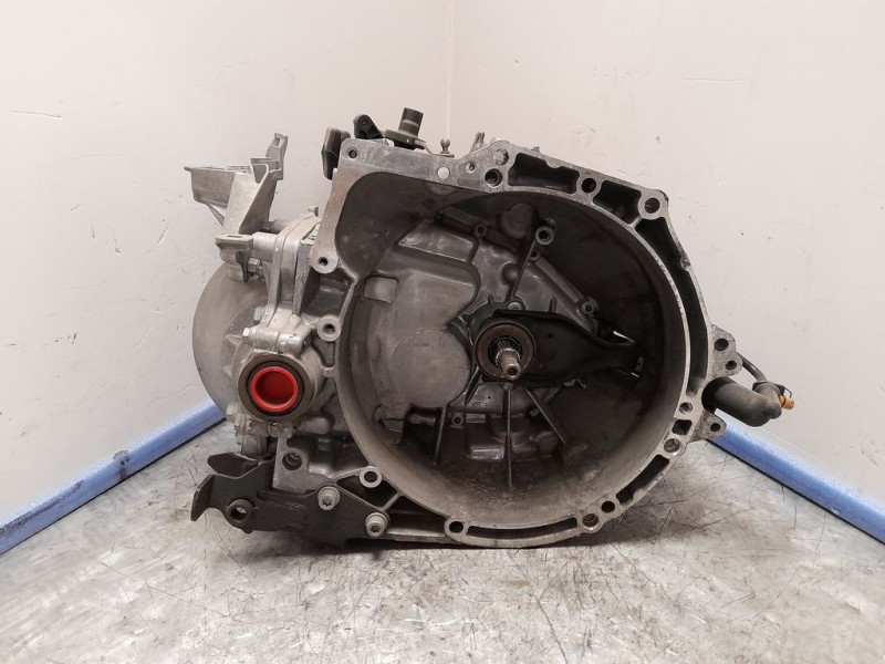 Recambio de caja cambios para peugeot 308 allure referencia OEM IAM 20MB53 0802882 6VELOCIDADES