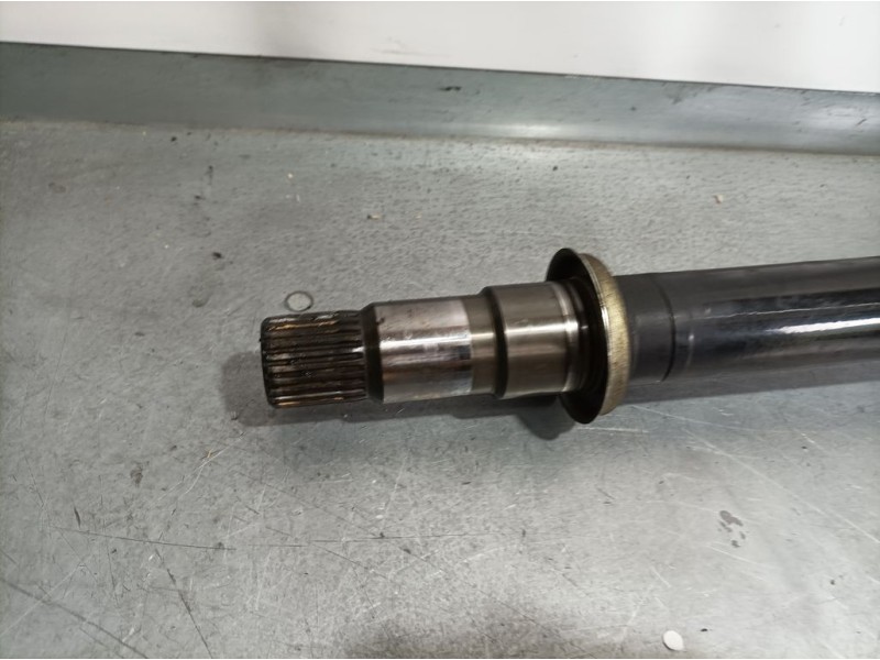 Recambio de transmision delantera derecha para toyota avensis (t27) advance referencia OEM IAM 4341005481  