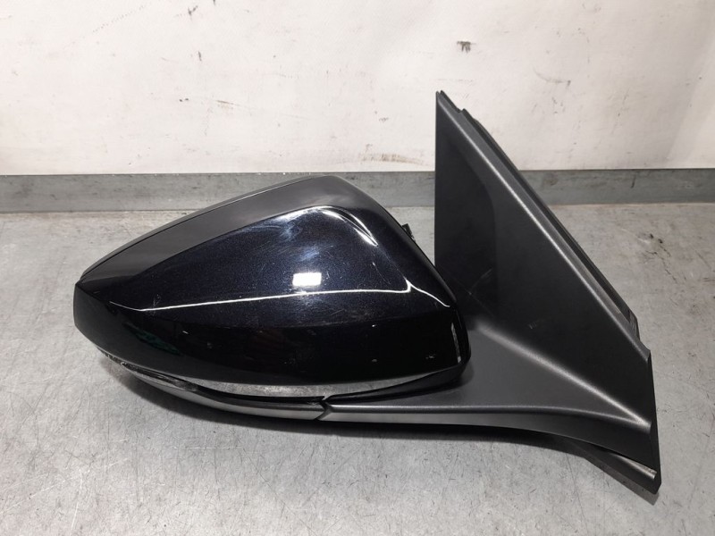 Recambio de retrovisor derecho para volkswagen polo advance referencia OEM IAM 2G1857502AFC9X  ELECTRICO 12 CABLES