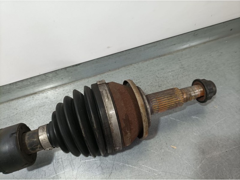 Recambio de transmision delantera derecha para toyota avensis (t27) advance referencia OEM IAM 4341005481  