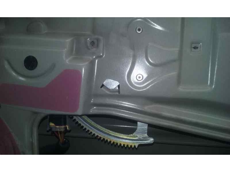 Recambio de elevalunas delantero derecho para opel astra h berlina cosmo referencia OEM IAM   ELECTRICO 6 PINS