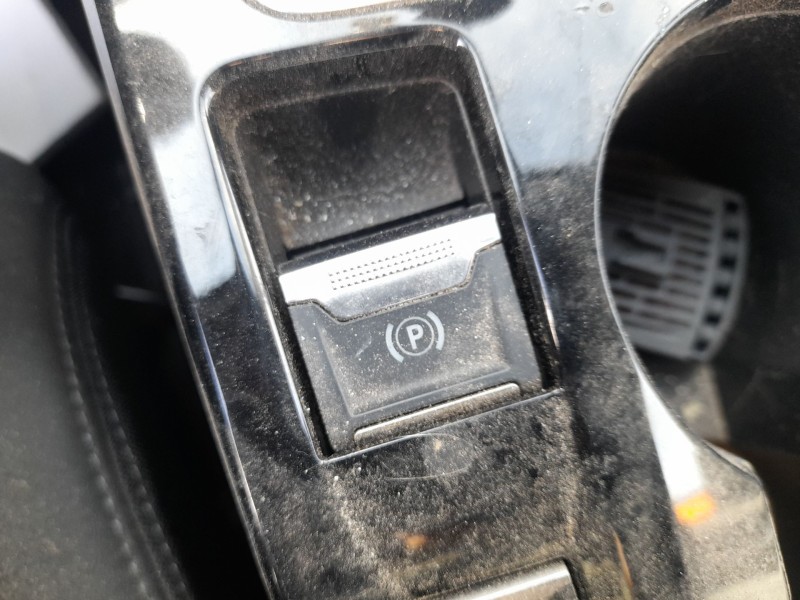 Recambio de palanca freno de mano para peugeot 2008 ii (ud_, us_, uy_, uj_, ur_, uc_) 1.2 puretech 130 referencia OEM IAM 982476