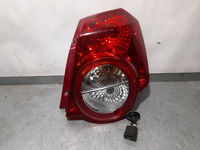 Recambio de piloto trasero derecho para chevrolet aveo ls referencia OEM IAM SIN REF  