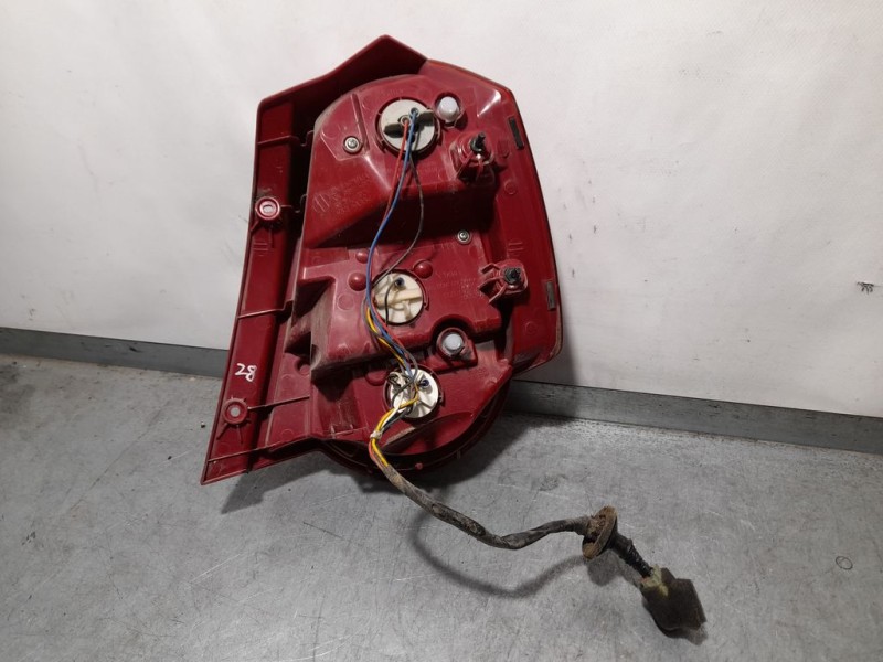 Recambio de piloto trasero izquierdo para chevrolet aveo ls referencia OEM IAM SIN REF  