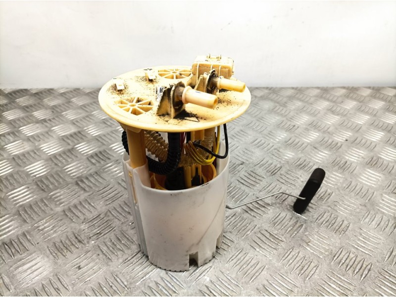 Recambio de aforador para renault megane iv grandtour tech road referencia OEM IAM 175027799R 0580203319 BOSCH