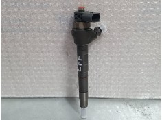 Recambio de inyector para volkswagen passat lim. (362) 2.0 tdi referencia OEM IAM 03L130277J 0445110369 BOSCH