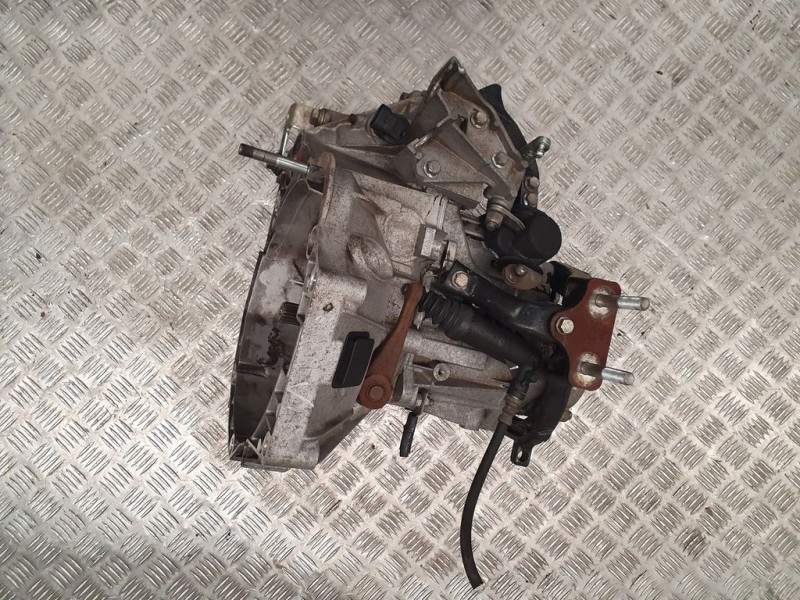 Recambio de caja cambios para fiat linea (110) emotion referencia OEM IAM 55211217  5VELOCIDADES