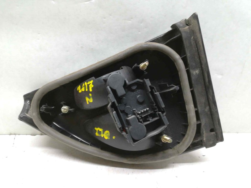Recambio de piloto trasero izquierdo para renault megane i classic (la0) 1.4e rn referencia OEM IAM  1000001152516 INTERIOR